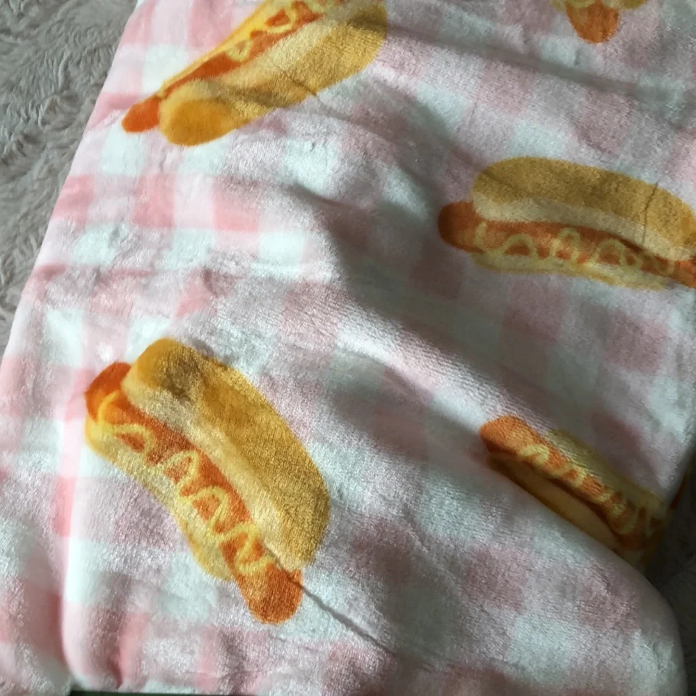 Pink and White Checkered HOT DOG Print Throw Blanket